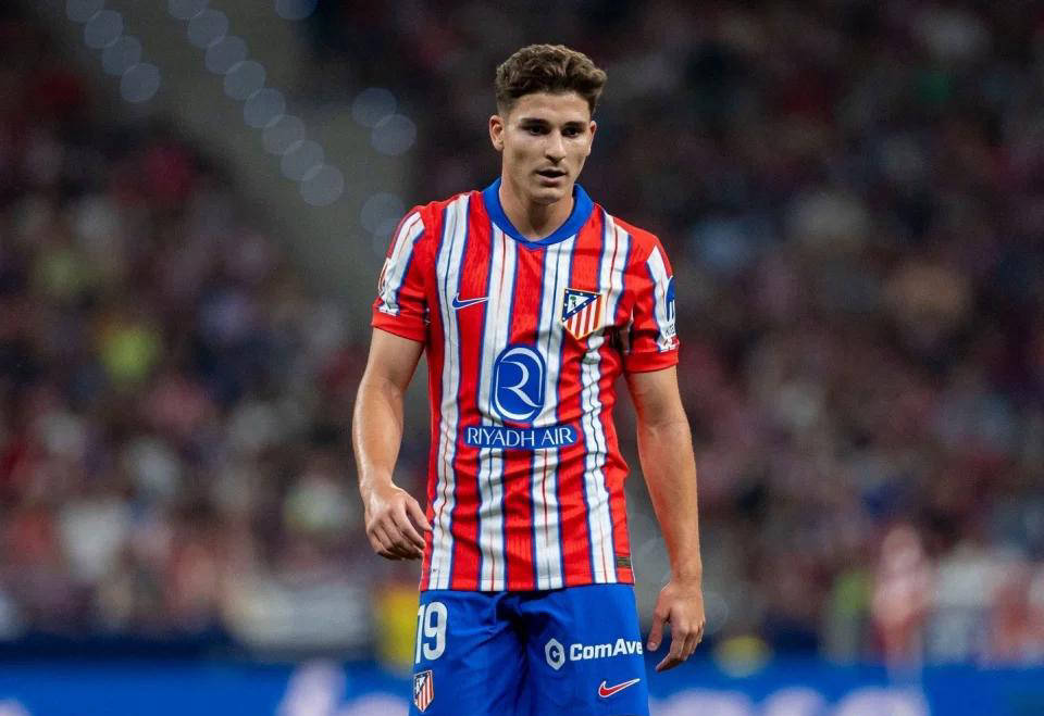 阿尔瓦雷斯夏窗去留未定，核心承诺难敌曼城时光